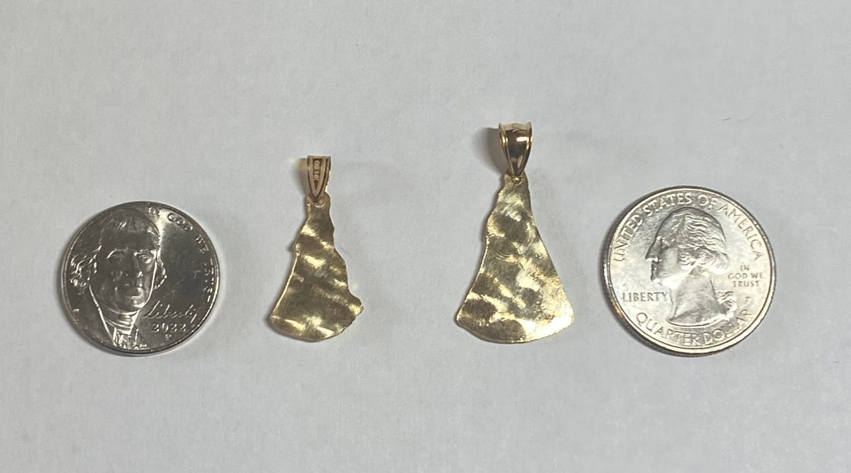 14 Karat Yellow Gold Our Lady of Charity "Caridad del Cobre" Pendant ...