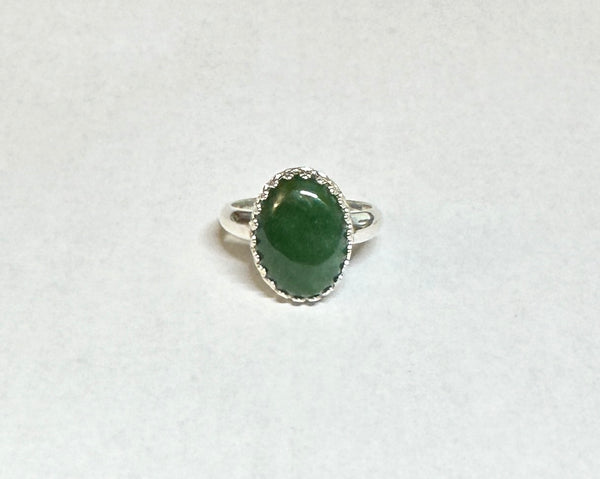 Sterling Silver Genuine 16 x 12mm Oval Cabochon-cut Nephrite Jade Ring (Size 9)