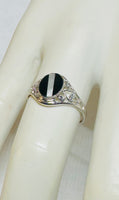 Sterling Silver Genuine Black Onyx and Inlay Mother-of-Pearl Dainty Ladies Filigree Ring