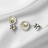 14 Karat White Gold Round White High Luster Cultured Freshwater Pearl Screw-back Stud Earrings, 8mm