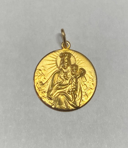 14 Karat Yellow Gold Our Lady of Mt. Carmel "Virgen del Carmen" 15.7mm Medal