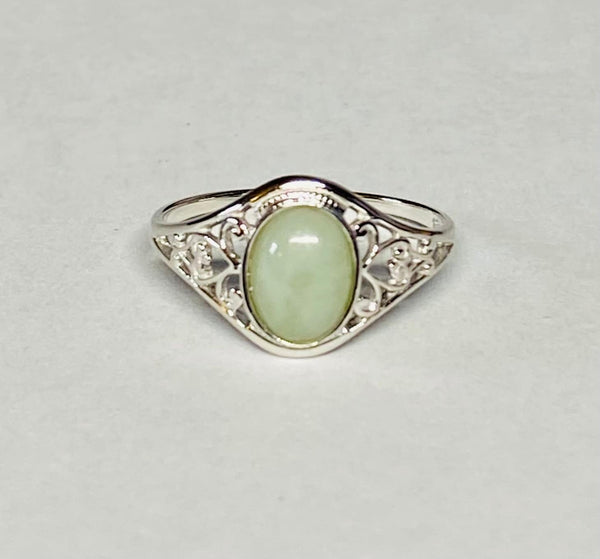 Sterling Silver Genuine Oval Cab 8mm x 6mm Jade Dainty Filigree Ladies Ring