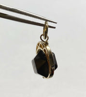 Vintage 1960's NOS 18KT Yellow Gold 8mm Genuine Azabache Jet Black Pendant