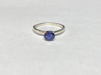 Sterling Silver Genuine Blue Sapphire Ladies Solitaire Ring (1.06 Carats)