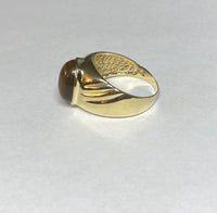 Vintage NOS 1960's 10K Yellow Gold Genuine Tiger's Eye Man's Ring