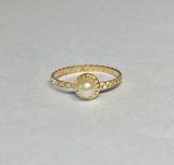 10 Karat Yellow Gold and 4mm Genuine Freshwater Pearl Girls/Ladies Ring