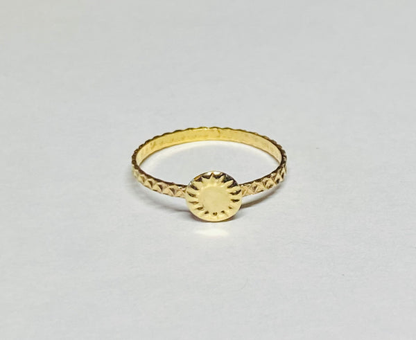 10 Karat Yellow Gold Girls/Ladies Sunburst Ring