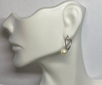 Sterling Silver Genuine 7mm Freshwater Pearls Lever Back Earrings