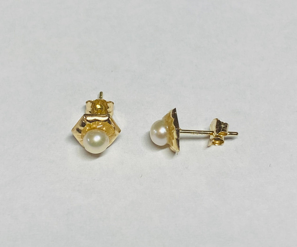 14 Karat Yellow Gold 4mm Genuine Freshwater Pearl Stud Hexagon Design ...