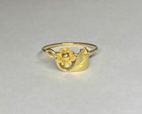 Vintage 1960's NOS 18 Karat Yellow Gold Flower and Leaf Design Ring