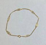 Vintage 1960's 18 Karat Yellow Gold Cuban Link Chain with Filigree Plaques 9.75" Anklet