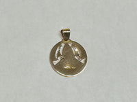 Vintage 1960's 18 Karat Yellow Gold Saint Barbara Filigree Medal