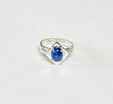 Vintage NOS 1970's Lab-created 8 x 6mm Oval Blue Star Sapphire Rhomboid Ring