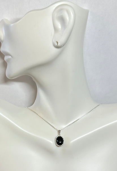 Sterling Silver 10 x 8mm Genuine Black Onyx Crown Style Pendant (Available with or without chain)