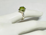 Vintage NOS 1970's 8 x 6mm Oval Genuine Peridot Ladies Rhomboid Ring