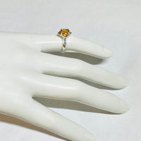 Vintage NOS 1970's 8 x 6mm Oval Genuine Citrine Ladies Rhomboid Ring