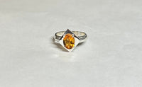 Vintage NOS 1970's 8 x 6mm Oval Genuine Citrine Ladies Rhomboid Ring