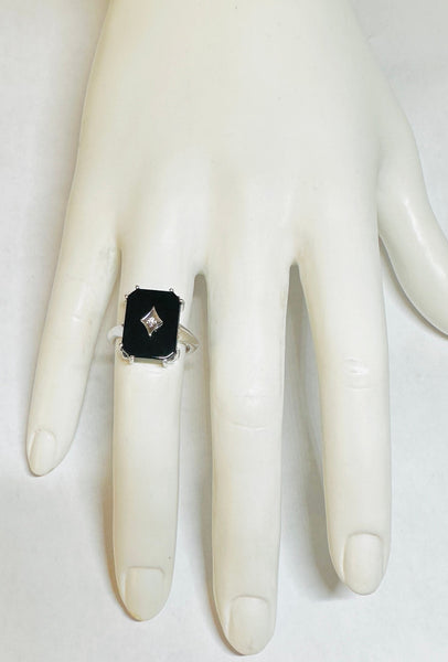 Vintage NOS 1970's Sterling Silver & 14K White Gold Genuine Diamond Rhomboid and Black Onyx Ladies Ring