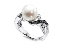 Honora 10mm White Button Freshwater Cultured Pearl and 1/4 CT Diamond Overlap Ring